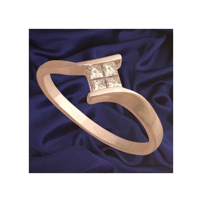 Złoty pierścionek z brylantem REN-24236